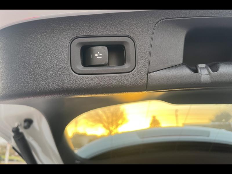 Image MERCEDES-BENZ GLA 200 163ch AMG Line 7G-DCT