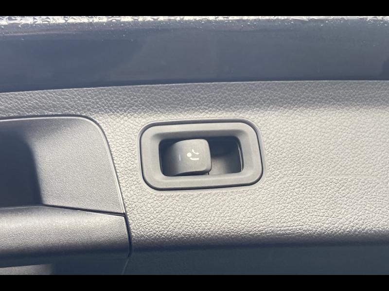 Image MERCEDES-BENZ Classe A 200 d 150ch AMG Line 8G-DCT