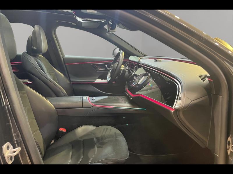 Image MERCEDES-BENZ Classe E 300 e 204+129ch AMG Line 9G-Tronic
