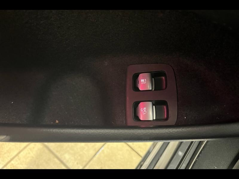 Image MERCEDES-BENZ Classe E 300 e 204+129ch AMG Line 9G-Tronic