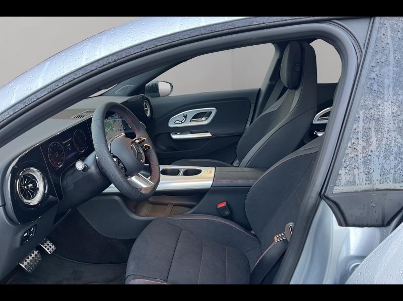 Image MERCEDES-BENZ CLA 220 210ch AMG Line 8G-eDCT