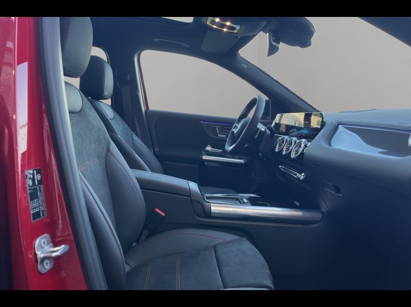 Image MERCEDES-BENZ GLA 200 d 150ch AMG Line 8G-DCT