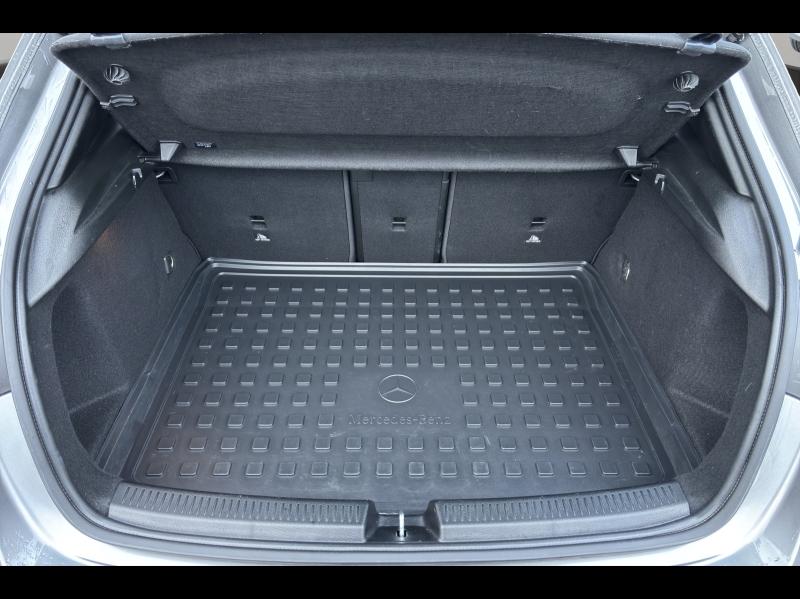 Image MERCEDES-BENZ Classe A 200 d 150ch AMG Line 8G-DCT