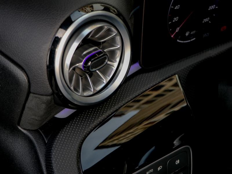 Image MERCEDES-BENZ Classe A 200 d 150ch AMG Line 8G-DCT