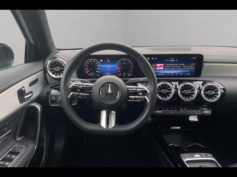 Image MERCEDES-BENZ Classe A 200 d 150ch AMG Line 8G-DCT