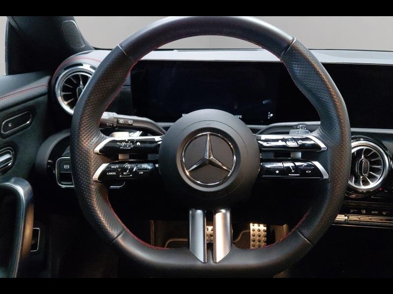 Image MERCEDES-BENZ CLA Shooting Brake 200 d 150ch AMG Line 8G-DCT 8cv