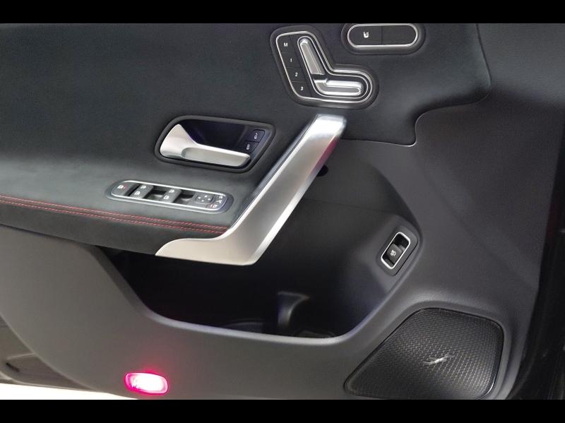 Image MERCEDES-BENZ CLA Shooting Brake 200 d 150ch AMG Line 8G-DCT 8cv