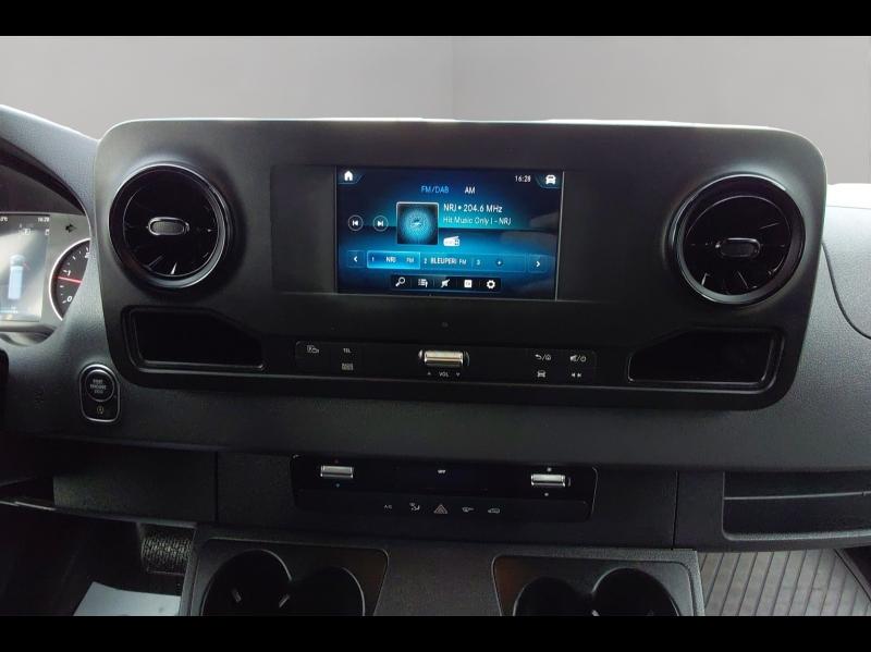 Image MERCEDES-BENZ Sprinter Fg 317 CDI 37 3T5 Pro Propulsion Léger 9G-Tronic