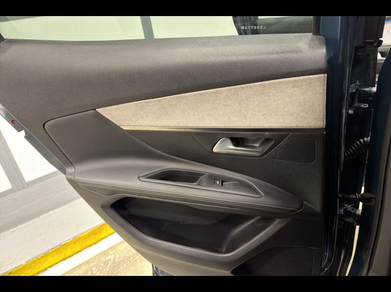 Image PEUGEOT 3008 HYBRID 225ch GT Pack e-EAT8