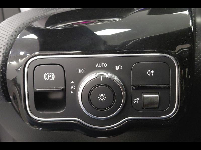 Image MERCEDES-BENZ CLA Shooting Brake 200 d 150ch AMG Line 8G-DCT