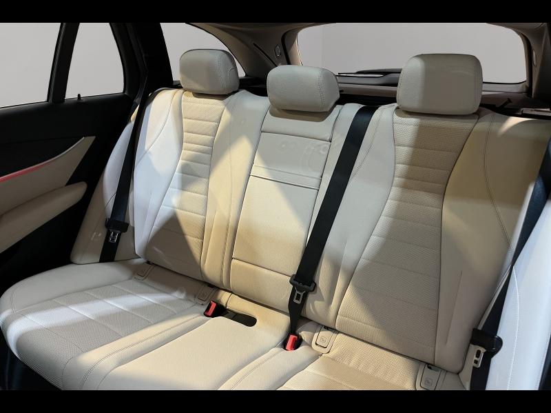 Image MERCEDES-BENZ Classe E Break 300 de 194+122ch Avantgarde Line 9G-Tronic