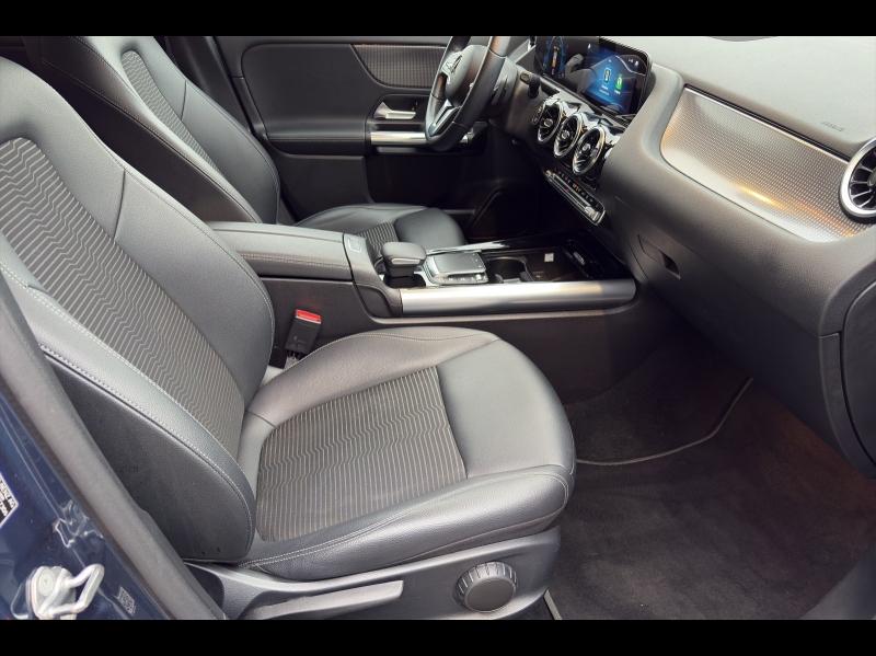 Image MERCEDES-BENZ GLA 200 d 150ch Progressive Line 8G-DCT