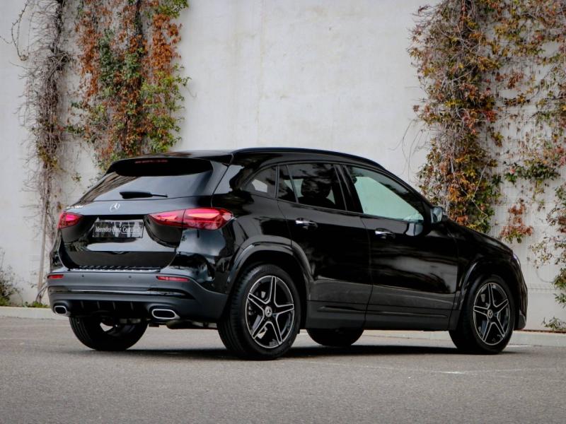Image MERCEDES-BENZ GLA 200 d 150ch AMG Line 8G-DCT