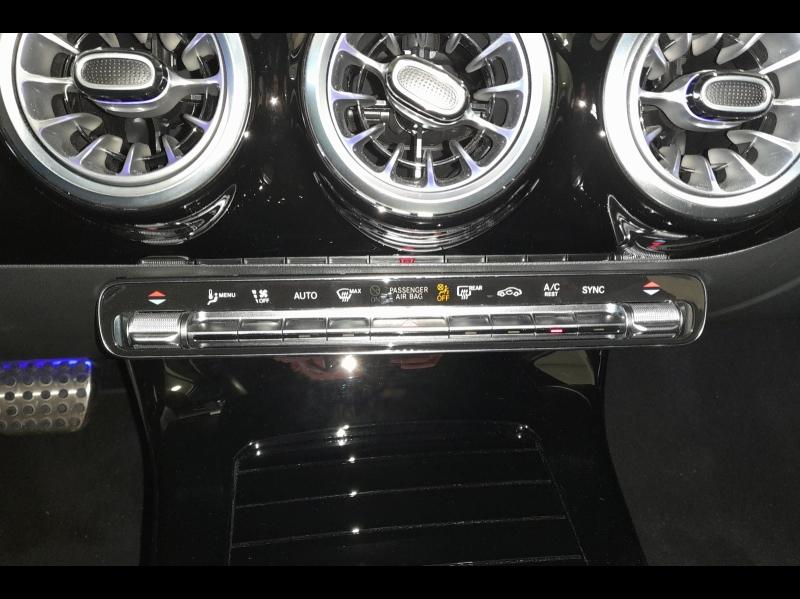 Image MERCEDES-BENZ Classe A 200 d 150ch AMG Line 8G-DCT