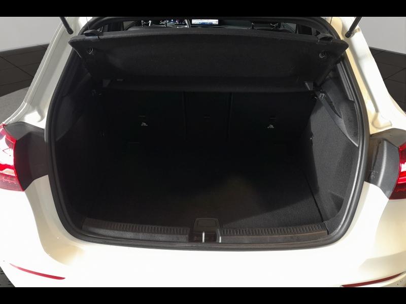 Image MERCEDES-BENZ Classe A 180 d 116ch Progressive Line 8G-DCT