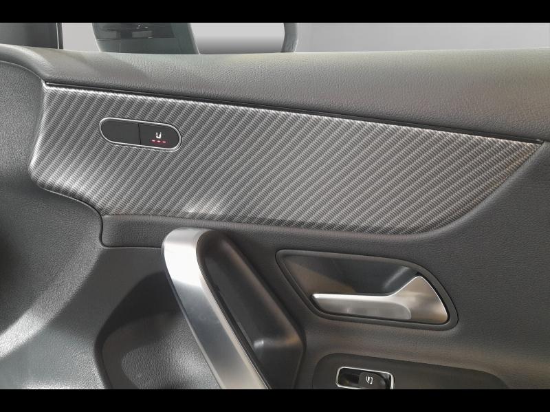 Image MERCEDES-BENZ Classe A 180 d 116ch Progressive Line 8G-DCT