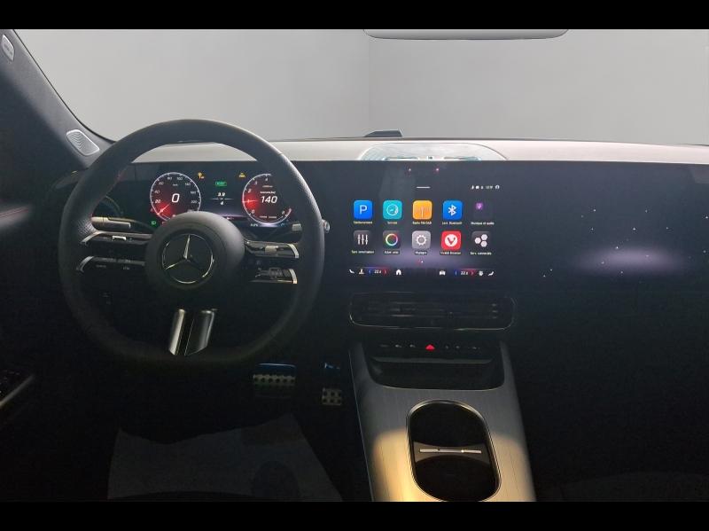 Image MERCEDES-BENZ CLA 200 183ch AMG Line 8G-eDCT