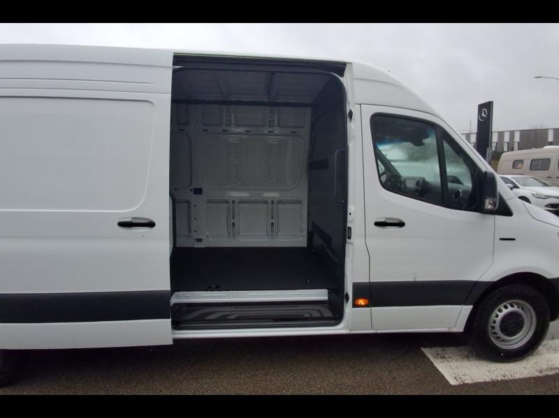 Image MERCEDES-BENZ Sprinter Fg 320 eSprinter 43 3T5 Pro