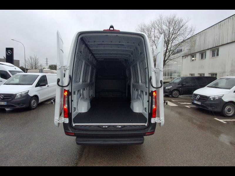 Image MERCEDES-BENZ Sprinter Fg 320 eSprinter 43 3T5 Pro