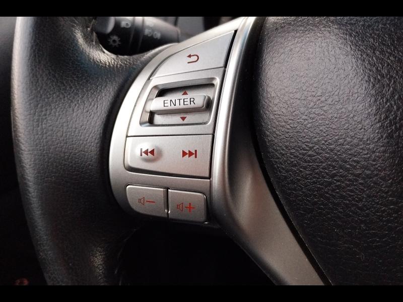 Image NISSAN Navara 2.3 dCi 160ch King-Cab N-Connecta E6D