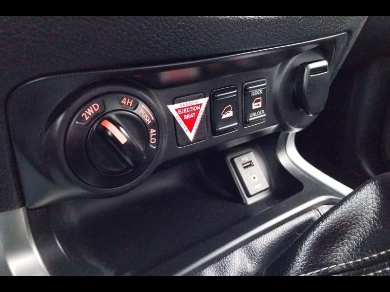 Image NISSAN Navara 2.3 dCi 160ch King-Cab N-Connecta E6D