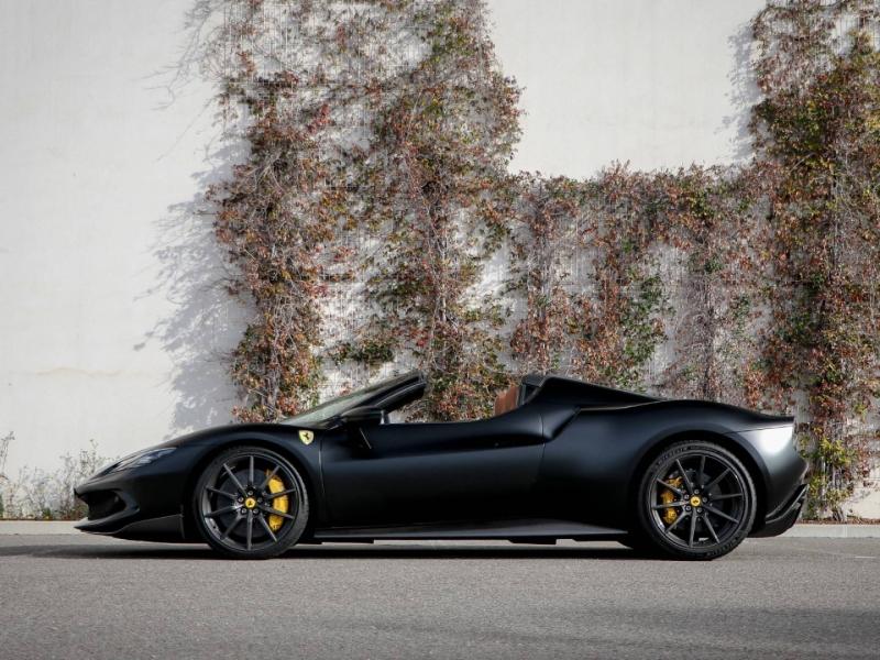 Image FERRARI 296 GTS