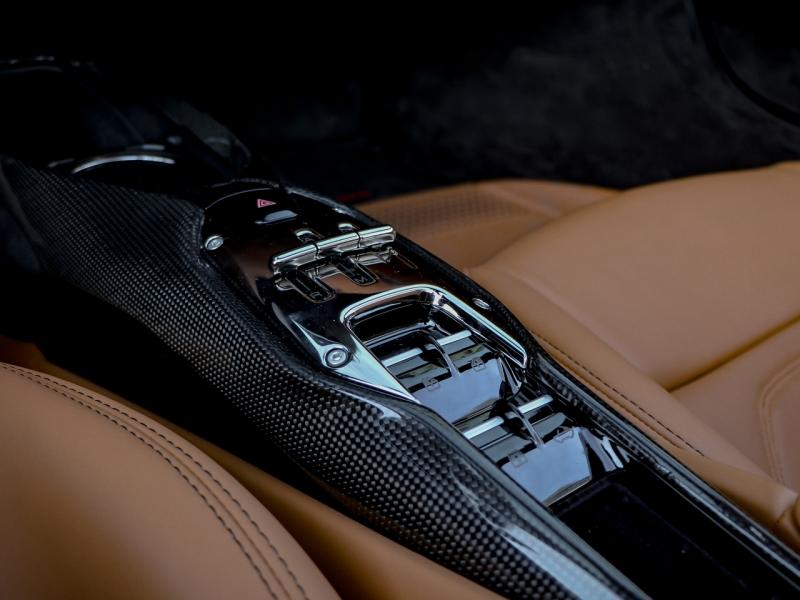 Image FERRARI 296 GTS