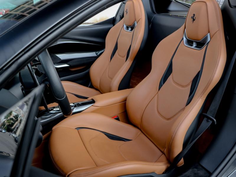 Image FERRARI 296 GTS