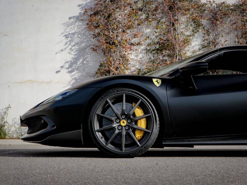 Image FERRARI 296 GTS