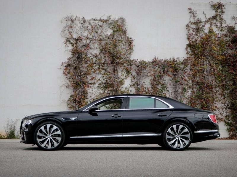 Image BENTLEY Flying Spur V8 Hybrid 4.0 680ch