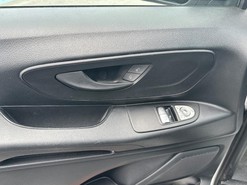 Image MERCEDES-BENZ Vito Fg 114 CDI Long Propulsion 9G-Tronic
