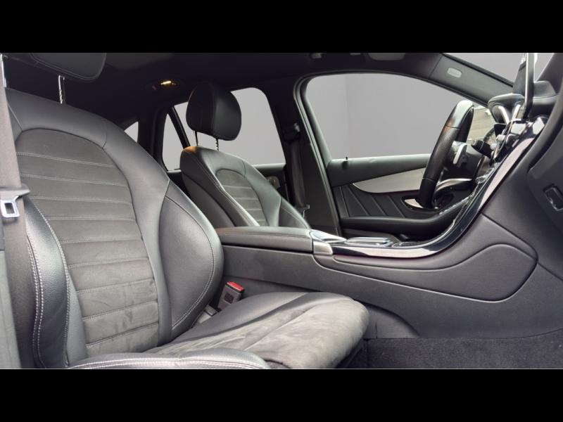 Image MERCEDES-BENZ GLC 300 de 194+122ch AMG Line 4Matic 9G-Tronic