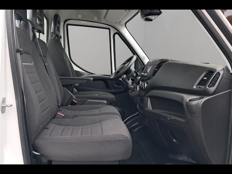 Image IVECO Daily CCb 35C14 empattement 3450