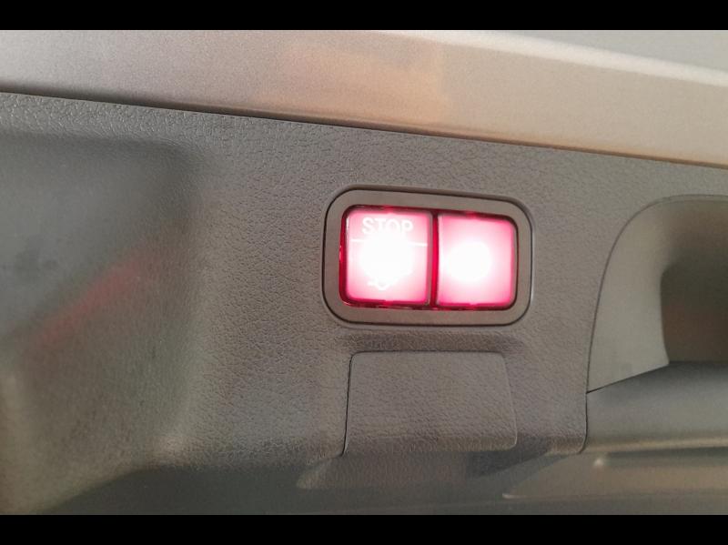 Image MERCEDES-BENZ CLA Shooting Brake 250 e Hybrid EQ 218ch AMG Line 8G-DCT