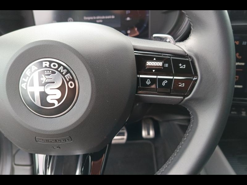 Image ALFA ROMEO Junior 1.2 Ibrida 136ch Premium DCT6