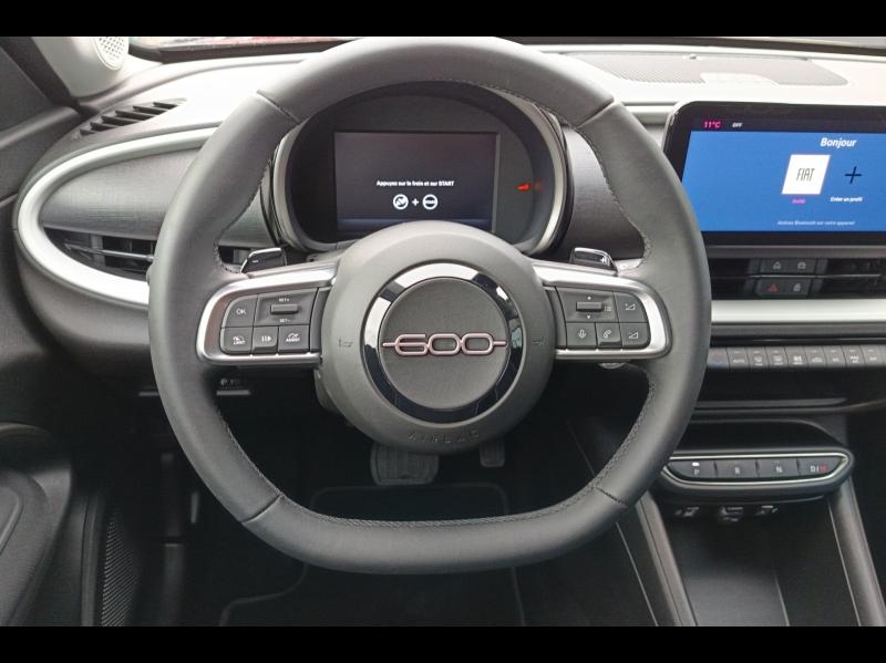 Image FIAT 600 1.2 Hybrid 100ch Pack Confort DCT6