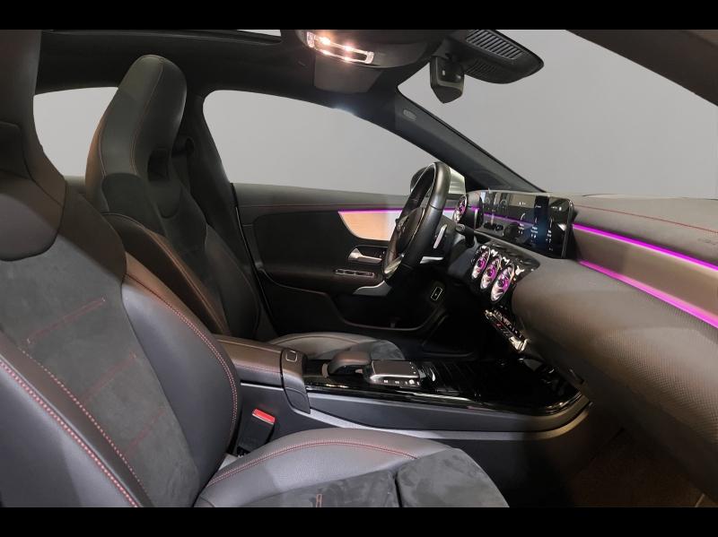 Image MERCEDES-BENZ CLA 200 d 150ch AMG Line 8G-DCT 8cv