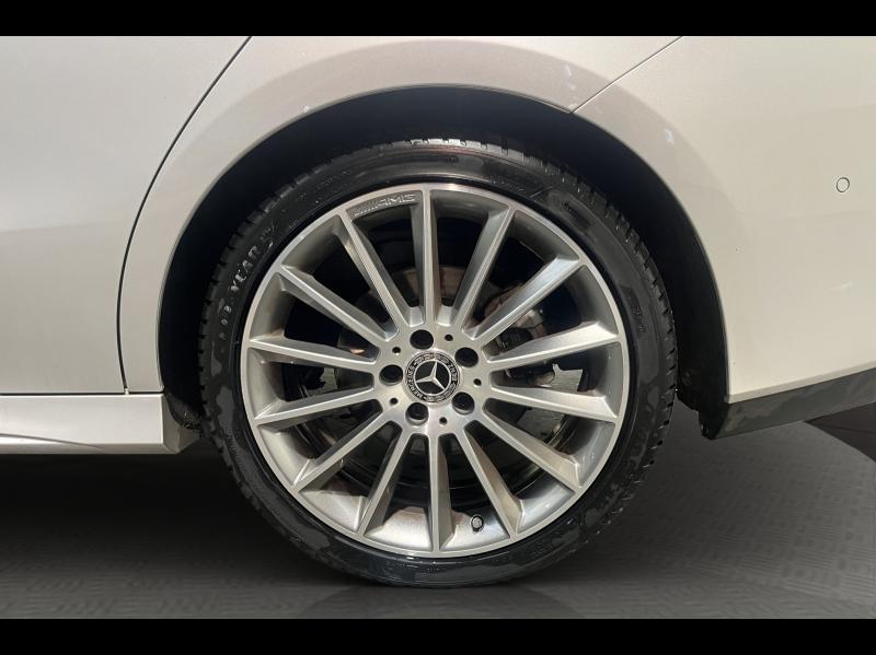 Image MERCEDES-BENZ CLA 200 d 150ch AMG Line 8G-DCT 8cv