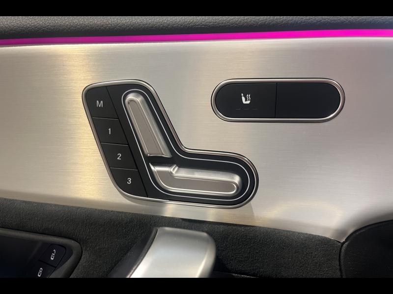 Image MERCEDES-BENZ CLA 200 d 150ch AMG Line 8G-DCT 8cv