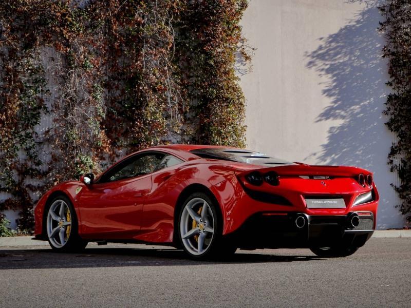 Image FERRARI F8 TRIBUTO