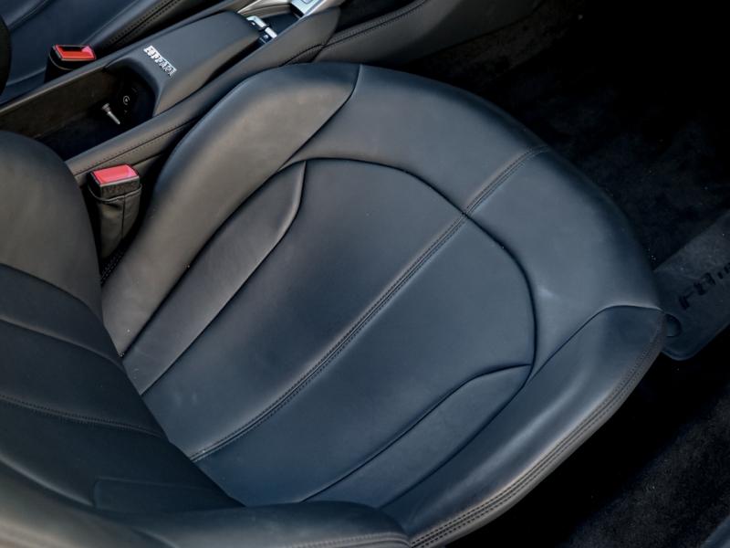 Image FERRARI F8 TRIBUTO