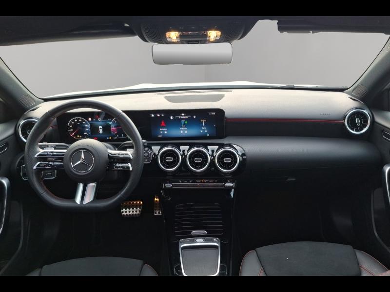 Image MERCEDES-BENZ Classe A 200 d 150ch AMG Line 8G-DCT