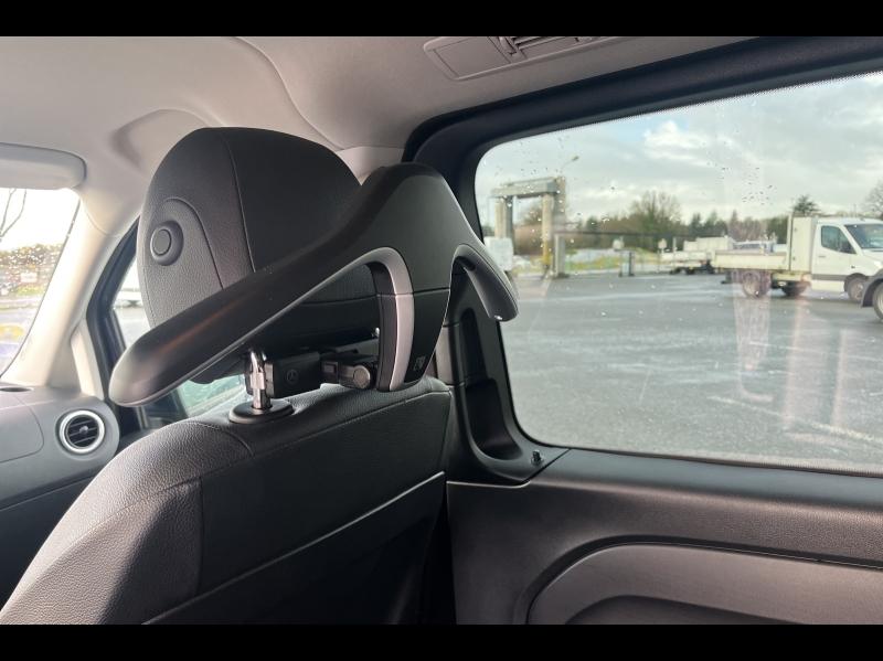 Image MERCEDES-BENZ Vito Fg 119 CDI Mixto Compact Select E6 Propulsion