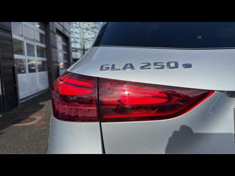 Image MERCEDES-BENZ GLA 250 e Hybrid EQ 218ch AMG Line 8G-DCT