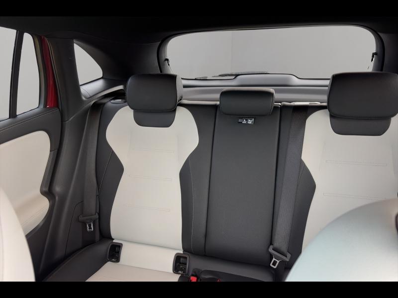 Image MERCEDES-BENZ GLA 220 d 190ch 4Matic AMG Line 8G-DCT