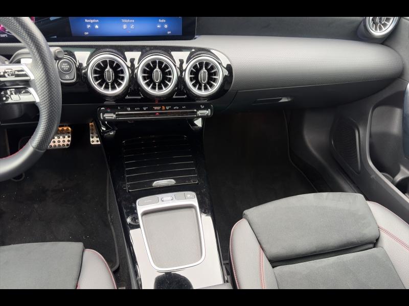Image MERCEDES-BENZ Classe A Berline 200 d 150ch AMG Line 8G-DCT