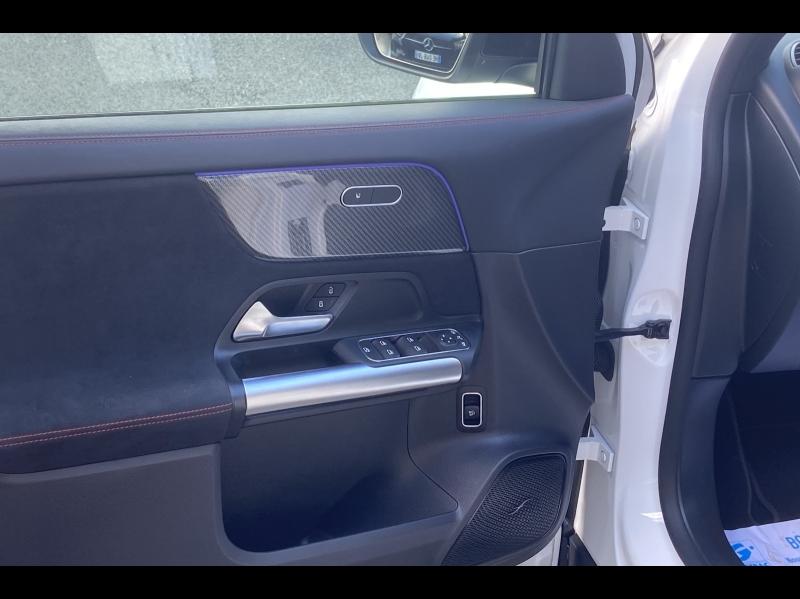 Image MERCEDES-BENZ GLA 200 d 150ch AMG Line 8G-DCT