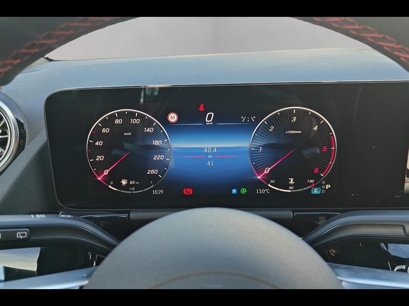 Image MERCEDES-BENZ GLA 180 d 116ch AMG Line 8G-DCT