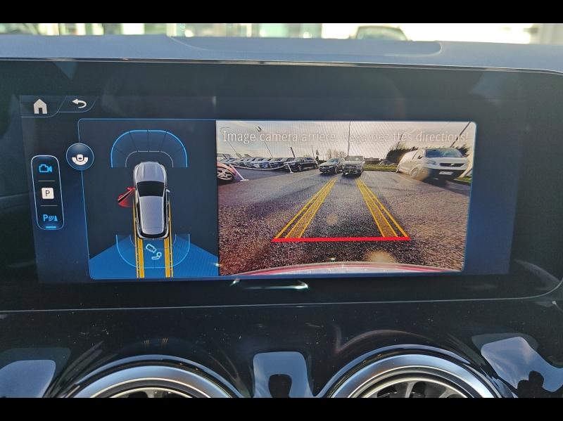 Image MERCEDES-BENZ GLA 180 d 116ch AMG Line 8G-DCT