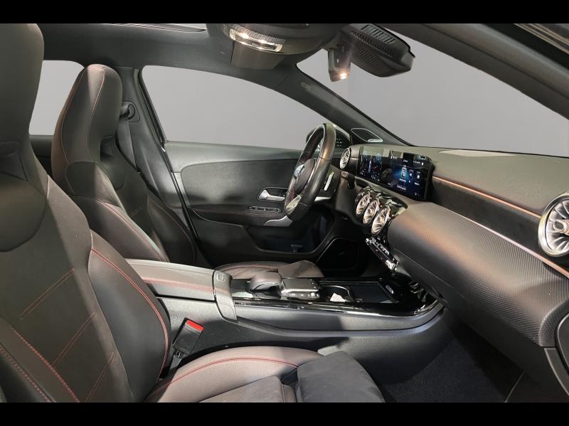 Image MERCEDES-BENZ Classe A 200 163ch AMG Line 7G-DCT 9cv
